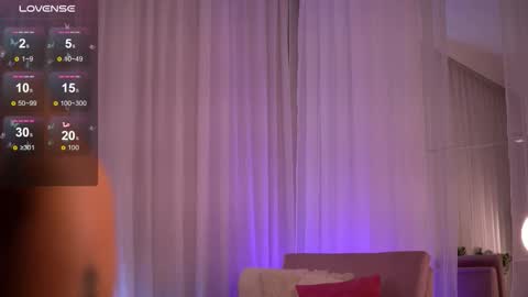 Anna online show from November 19, 2025, 10:32 pm