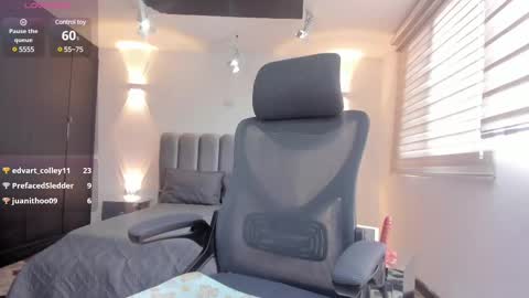 ana online show from February 12, 2025, 7:24 pm