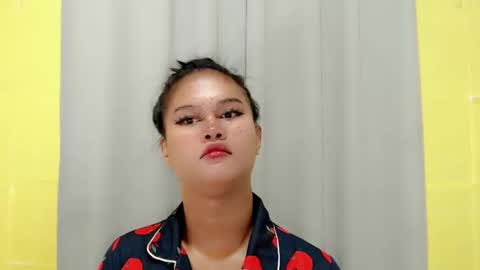 Snapshot of anaruru_ chatting on December 13, 2024, 9:35 am ANA online show from December 13, 2024, 9:35 am