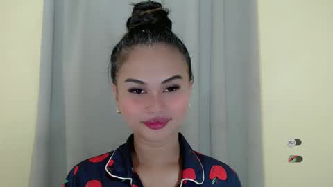 Snapshot of anaruru_ chatting on February 8, 2025, 2:27 pm ANA online show from February 8, 2025, 2:27 pm