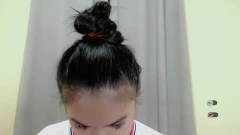 Snapshot of anaruru_ chatting on February 20, 2025, 10:04 pm ANA online show from February 20, 2025, 10:04 pm