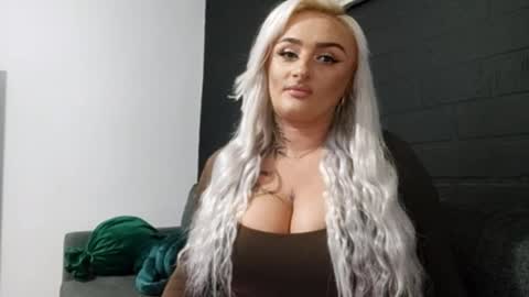 Snapshot of anastasiaamore chatting on September 21, 2025, 8:21 pm AnastasiaAmore online show from September 21, 2025, 8:21 pm