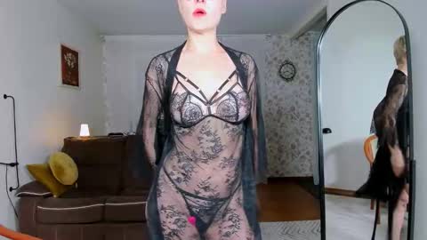 Snapshot of anastasiagate chatting on November 7, 2025, 5:18 am Anastasia online show from November 7, 2025, 5:18 am