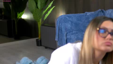 AnastasyaNoir online show from October 13, 2025, 4:34 am