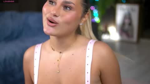 AnastasyaNoir online show from November 10, 2025, 5:50 am