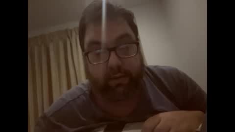 Snapshot of and4444 chatting on December 21, 2024, 11:13 pm tik toker hot or boring online show from December 21, 2024, 11:13 pm