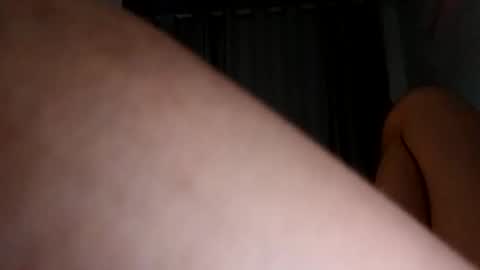 Snapshot of andemax chatting on January 25, 2025, 5:07 am And 16.8 online show from January 25, 2025, 5:07 am