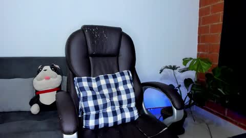 Ander Arias online show from September 17, 2025, 1:29 am