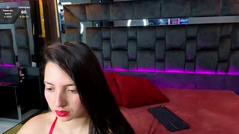 Snapshot of andiejones chatting on November 27, 2025, 1:24 pm andiejones online show from November 27, 2025, 1:24 pm