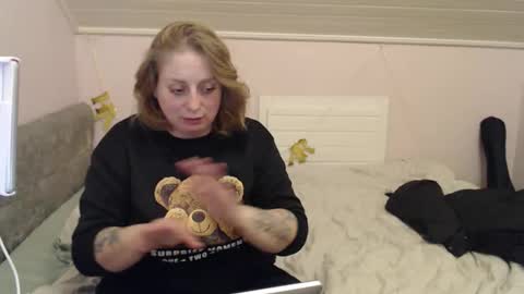 Andorphin online show from January 9, 2025, 9:05 pm