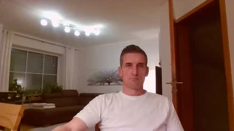 Snapshot of andre029 chatting on December 1, 2024, 7:03 pm Name online show from December 1, 2024, 7:03 pm