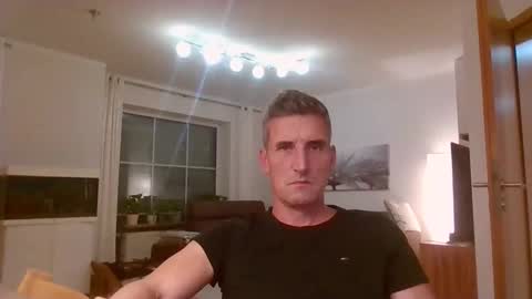 Snapshot of andre029 chatting on September 30, 2025, 8:25 pm Name online show from September 30, 2025, 8:25 pm