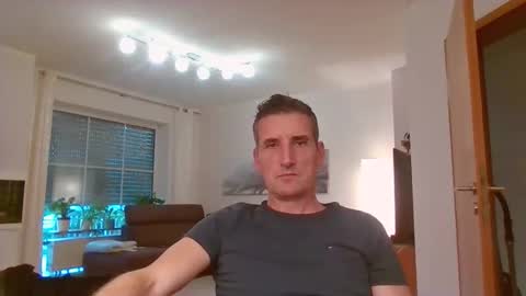 Snapshot of andre029 chatting on October 19, 2025, 3:12 pm Name online show from October 19, 2025, 3:12 pm