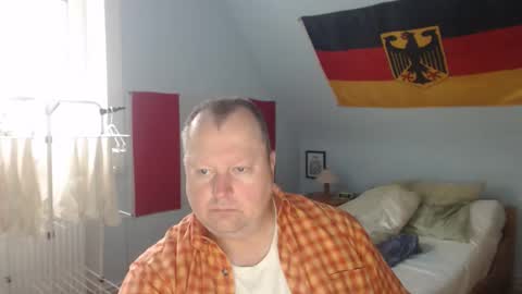 Andre online show from September 15, 2025, 2:39 pm