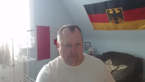 Andre online show from September 22, 2025, 3:03 pm