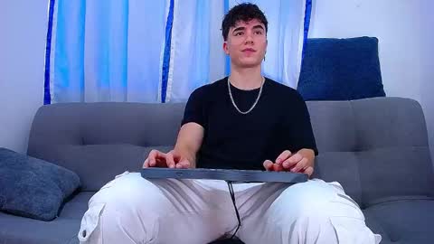 Andre Parker online show from October 2, 2025, 9:44 pm