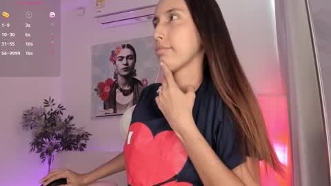 A l e online show from December 23, 2024, 7:41 pm