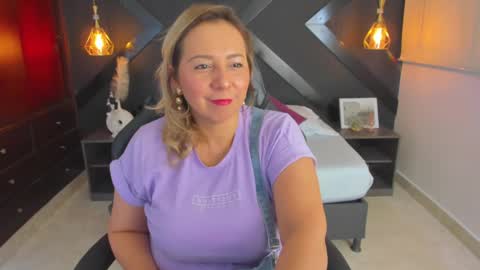 A N D R E online show from October 5, 2025, 2:54 am