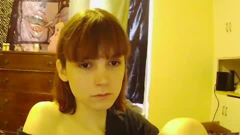 andrea online show from November 8, 2025, 3:34 pm