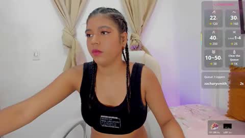 Andrea online show from November 1, 2025, 6:21 pm