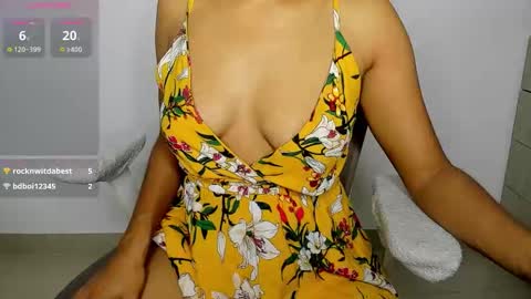 Andrea  online show from September 30, 2025, 12:54 pm