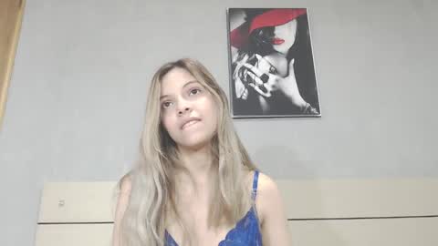 Snapshot of andreau_19 chatting on February 8, 2025, 1:33 pm andreau 19 online show from February 8, 2025, 1:33 pm