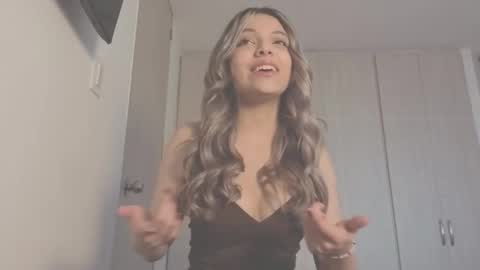 Snapshot of andreau_19 chatting on December 15, 2025, 1:37 pm andreau 19 online show from December 15, 2025, 1:37 pm