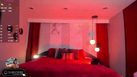 Snapshot of andreaxhange chatting on November 5, 2025, 1:55 pm Alexa online show from November 5, 2025, 1:55 pm