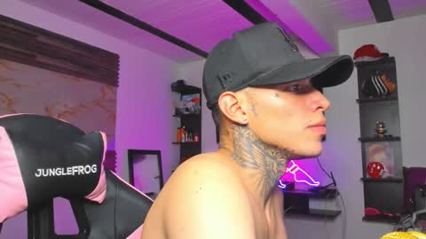 andrees_s online show from October 16, 2025, 10:00 pm