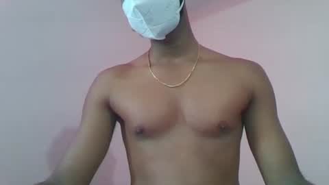 Snapshot of andres01_ chatting on October 10, 2025, 5:06 am andres01_ online show from October 10, 2025, 5:06 am