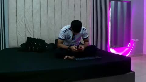 Snapshot of andres_stud chatting on September 22, 2025, 4:25 am andres_stud online show from September 22, 2025, 4:25 am