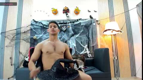 Snapshot of andres_stud chatting on October 28, 2025, 4:49 am andres_stud online show from October 28, 2025, 4:49 am