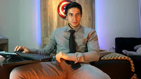 Andrew online show from September 26, 2025, 6:28 am