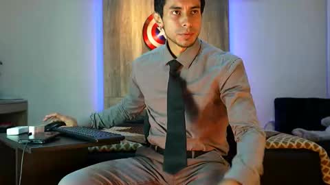 Andrew online show from September 28, 2025, 8:20 am