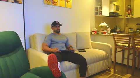 Snapshot of andrewfame chatting on January 8, 2025, 12:28 am Andrew online show from January 8, 2025, 12:28 am