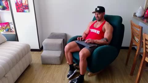 Snapshot of andrewfame chatting on September 9, 2025, 5:34 pm Andrew online show from September 9, 2025, 5:34 pm