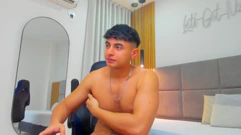 Snapshot of andrewlamar77 chatting on December 6, 2024, 7:12 pm Andrewlamar21 online show from December 6, 2024, 7:12 pm