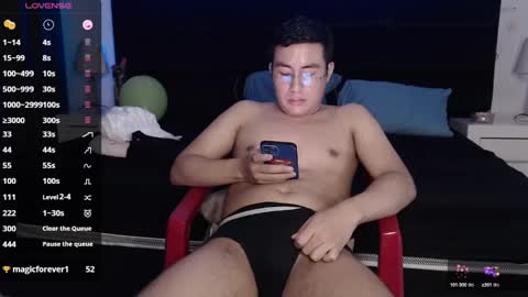 andrewmhilton_ online show from February 8, 2025, 12:06 am