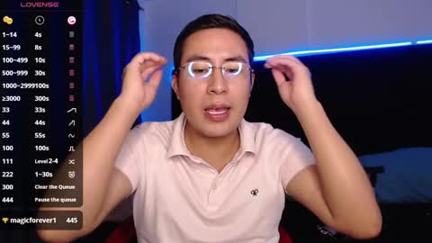 andrewmhilton_ online show from February 17, 2025, 3:04 am