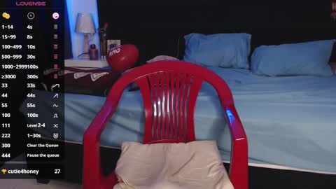 andrewmhilton_ online show from February 28, 2025, 12:43 am