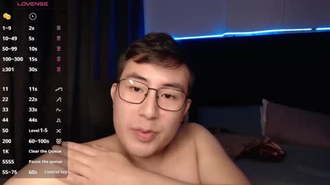 andrewmhilton_ online show from October 20, 2025, 6:14 am