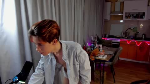 Snapshot of andrewwcarter2 chatting on January 29, 2025, 6:50 pm Andrew online show from January 29, 2025, 6:50 pm