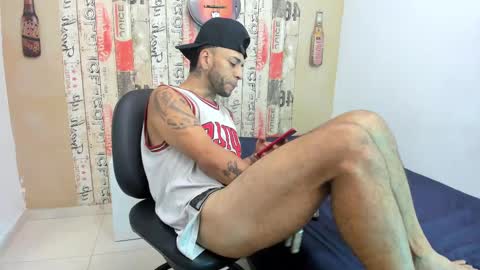 Snapshot of andrey_u92 chatting on February 15, 2025, 11:14 pm online show from February 15, 2025, 11:14 pm