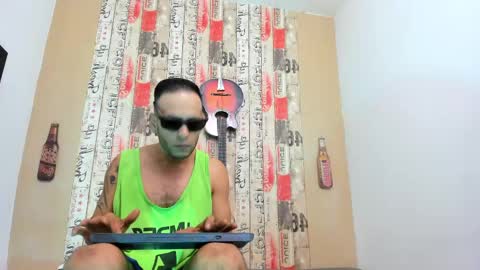 Snapshot of andrey_u92 chatting on February 19, 2025, 12:25 am online show from February 19, 2025, 12:25 am