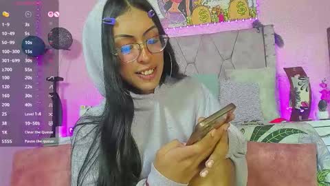 Snapshot of andromedashine chatting on October 15, 2025, 7:30 am vero paez online show from October 15, 2025, 7:30 am