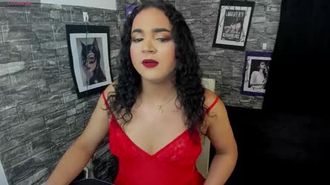 Snapshot of andrys_hot chatting on December 14, 2025, 2:17 am Andrys online show from December 14, 2025, 2:17 am