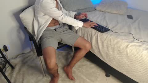 Andy online show from December 3, 2024, 9:34 pm