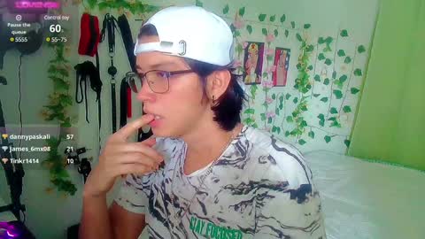 Snapshot of andy_gray01 chatting on February 5, 2025, 9:07 pm Andy Gray online show from February 5, 2025, 9:07 pm