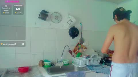 Snapshot of andy_gray01 chatting on February 6, 2025, 6:24 pm Andy Gray online show from February 6, 2025, 6:24 pm