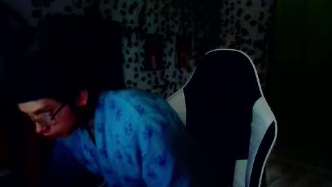 Snapshot of andy_gray01 chatting on September 15, 2025, 10:59 am Andy Gray online show from September 15, 2025, 10:59 am